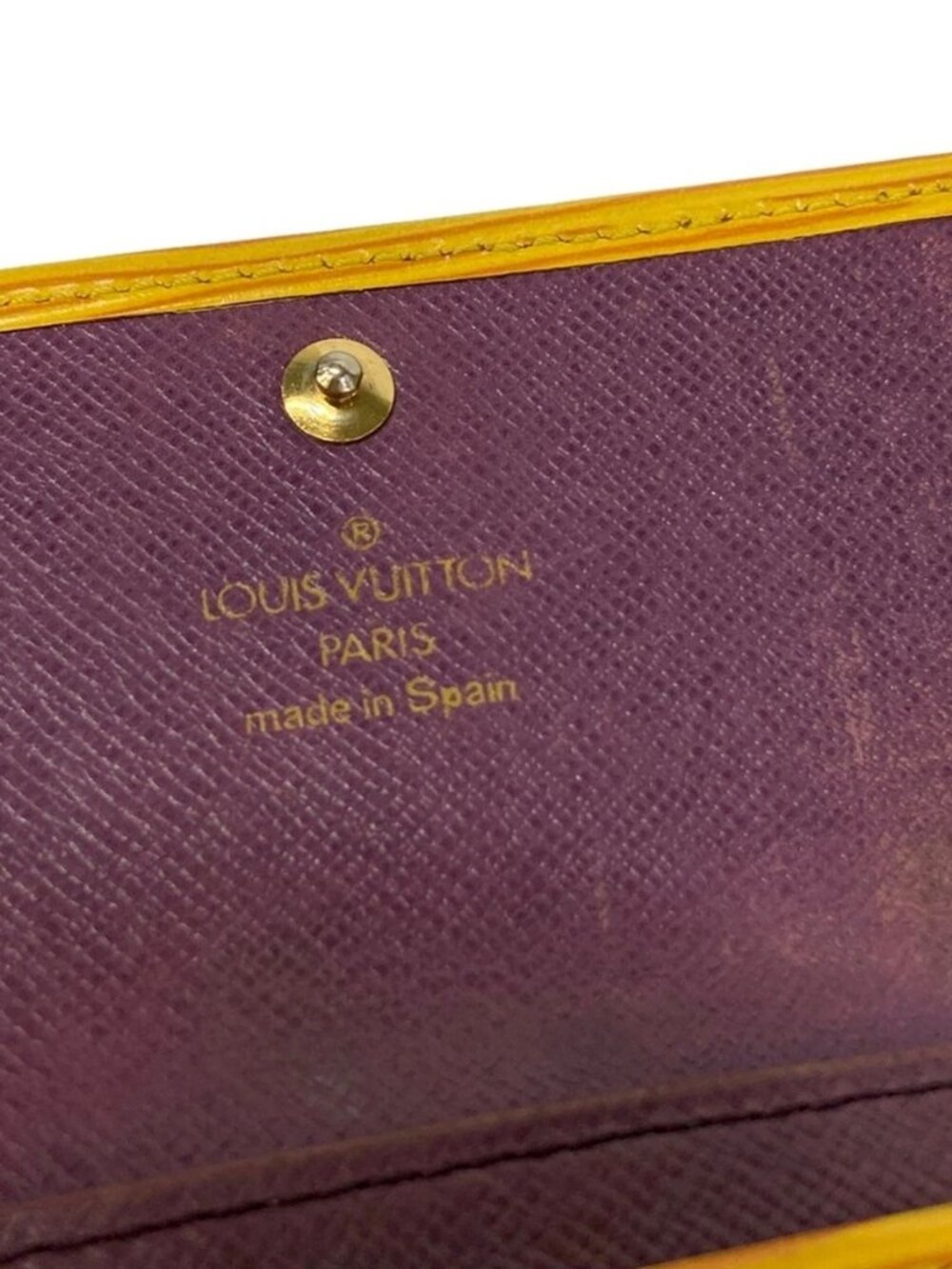 LOUIS VUITTON Multicles 6 M63819 Jaune Epi SP0916 Key Case Leathe - Picture 5 of 11